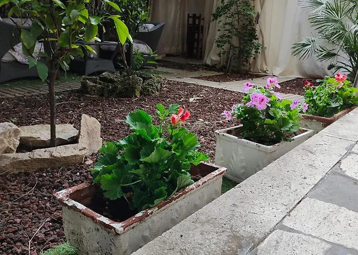 Garden Casa Kangen Tatil Evi Roma